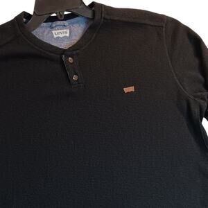 Levis Henley Sweater Mens Large Black Lightweight Textured Stressed Casual